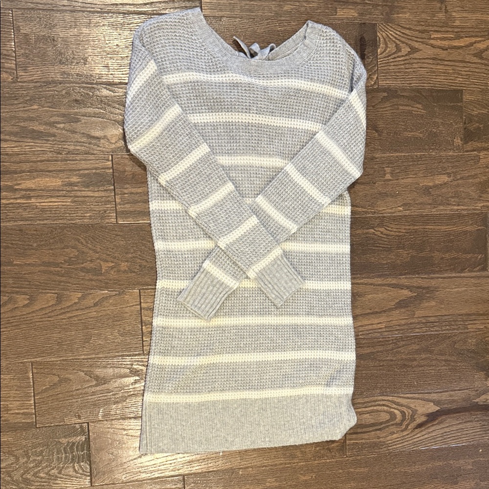 American Eagle Outfitters Gray and White Striped Long Sleeve Dress
